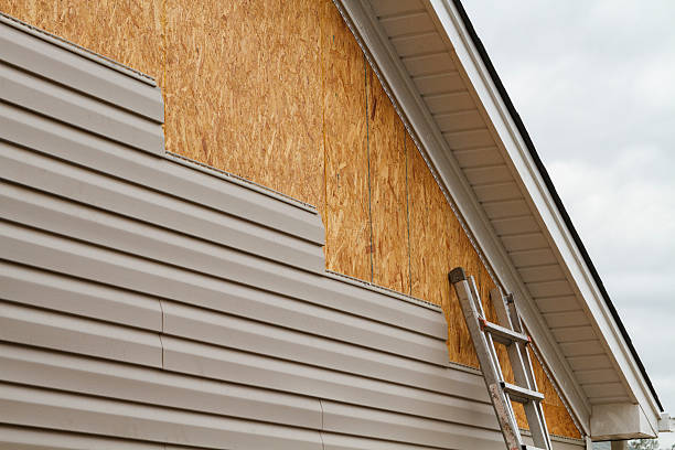24/7 Emergency Storm Damage Siding Repair experts in Selma, NC